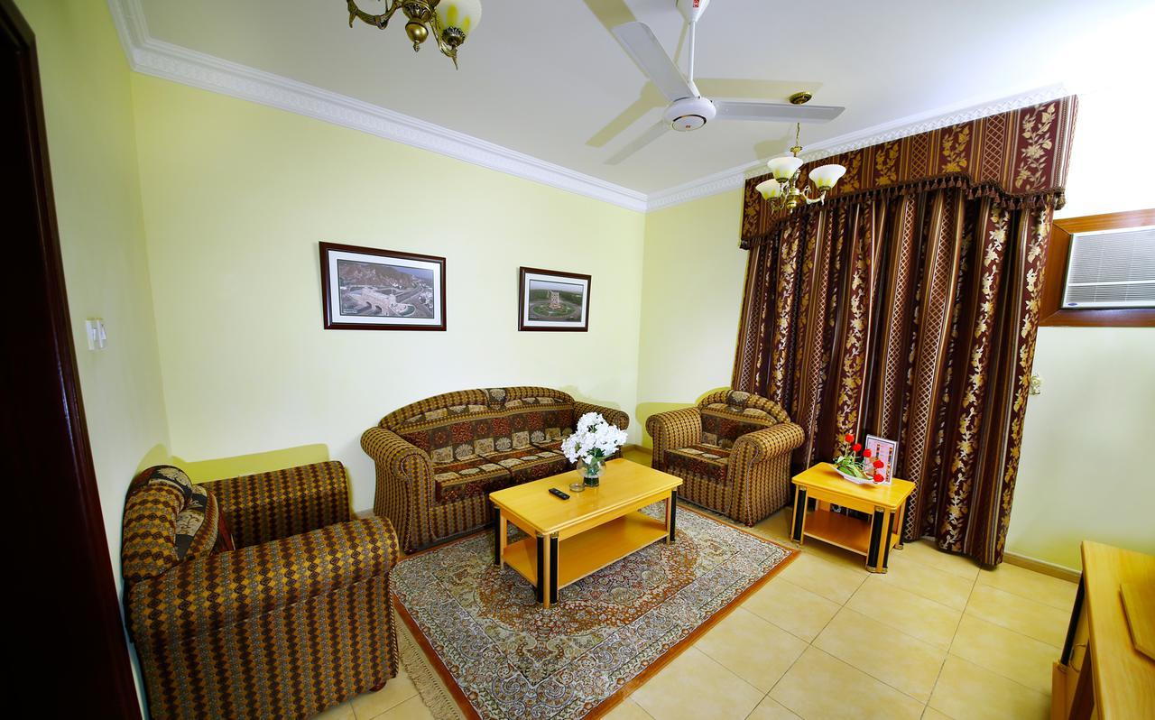 Muscat International Hotel Zewnętrze zdjęcie