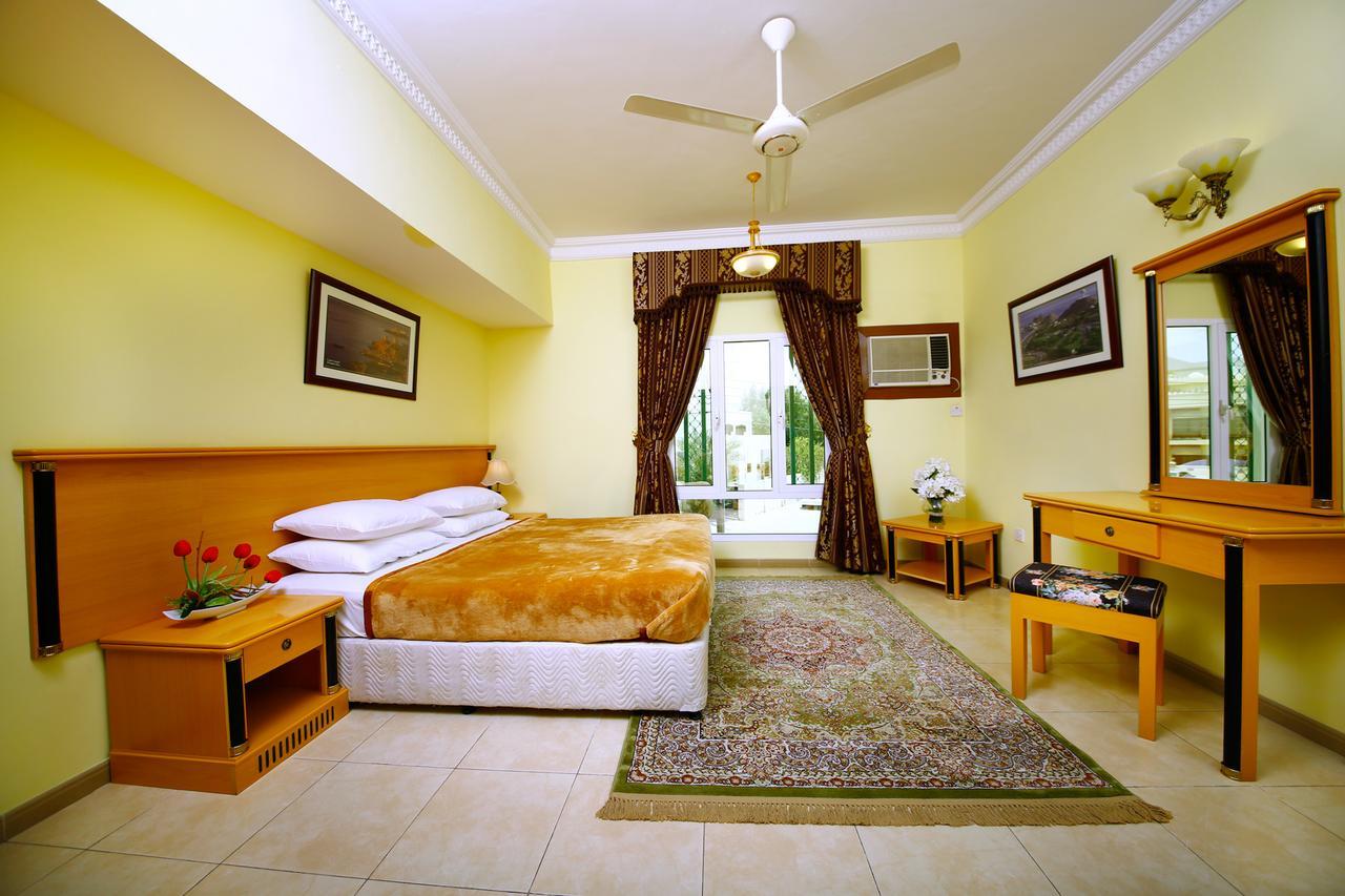 Muscat International Hotel Zewnętrze zdjęcie