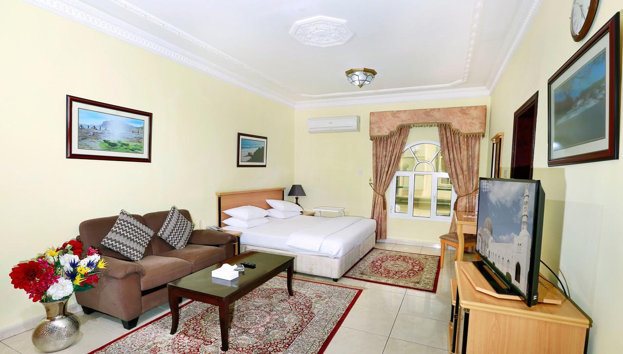 Muscat International Hotel Zewnętrze zdjęcie
